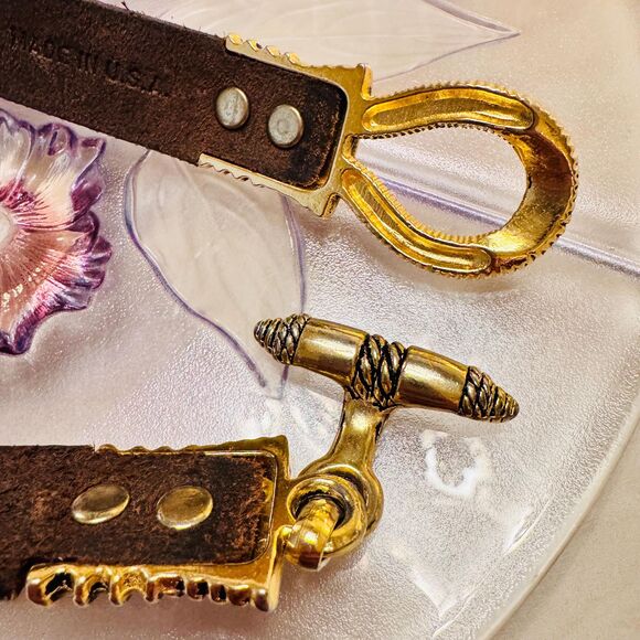 New VTG Women’s Brown Leather Adjustable Belt Ornate GoldTone Buckle USA Western main image 12
